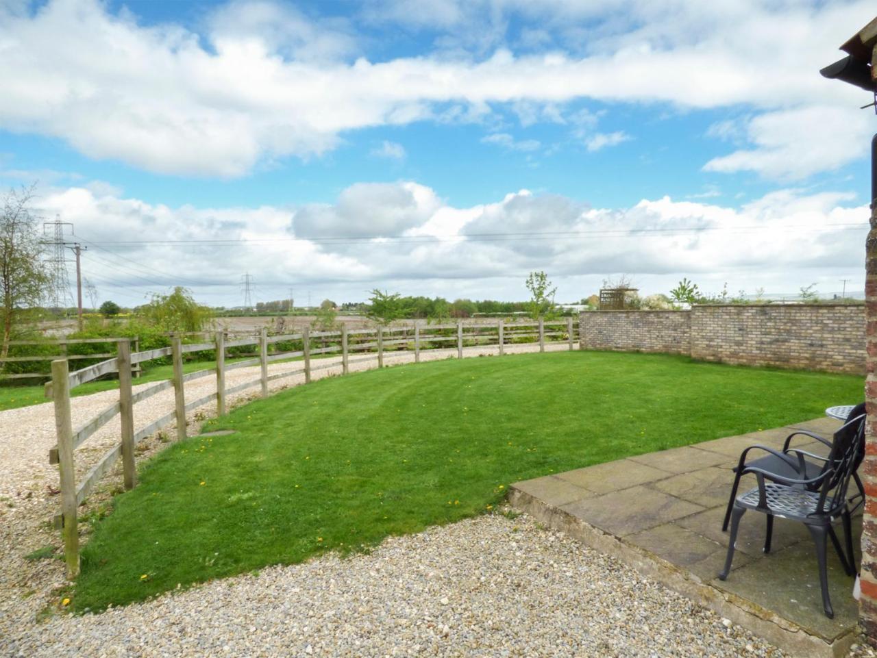 The Cart Shed Villa High Catton Exterior photo